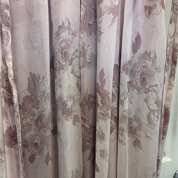 Ricarica Dress light purple and mauve floral flowy dress. - Picture 8 of 10